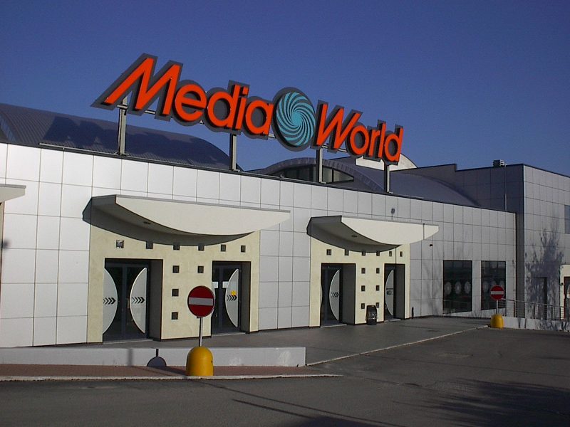 mediaworld_pesaro_02